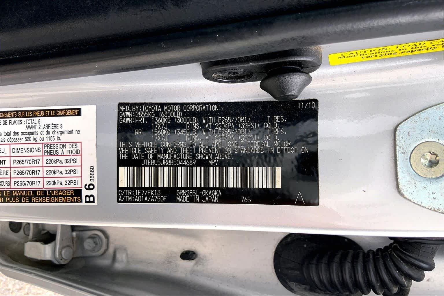 Used 2011 Classic Silver Metallic Toyota SR5 image 34