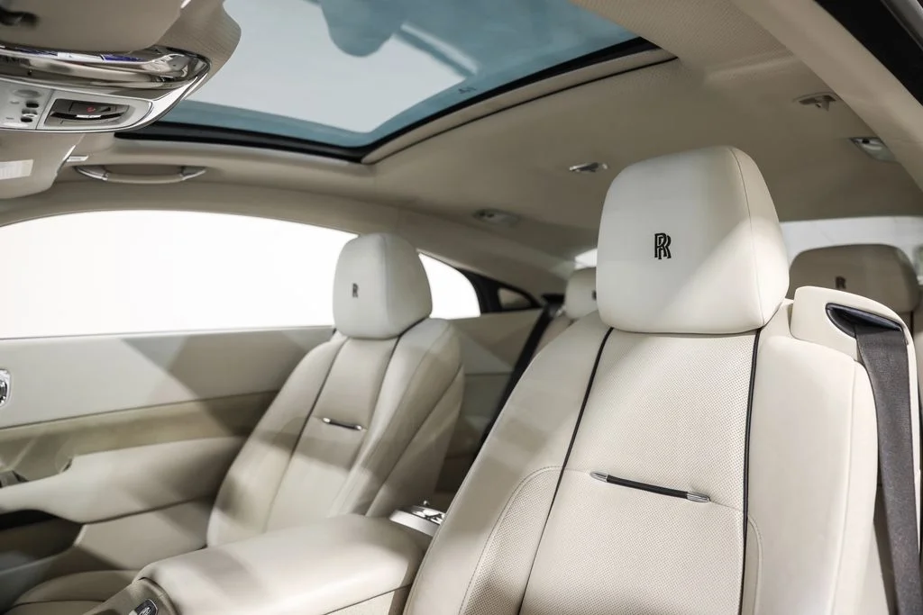 Used 2014 White Rolls-Royce Base image 30