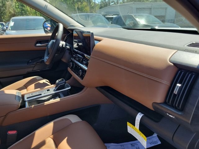 New 2026 Nissan Pathfinder Platinum