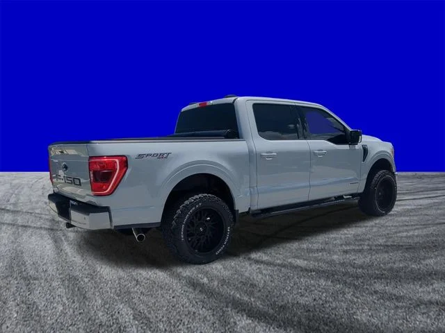 Certified Used 2023 Avalanche Ford XLT image 4