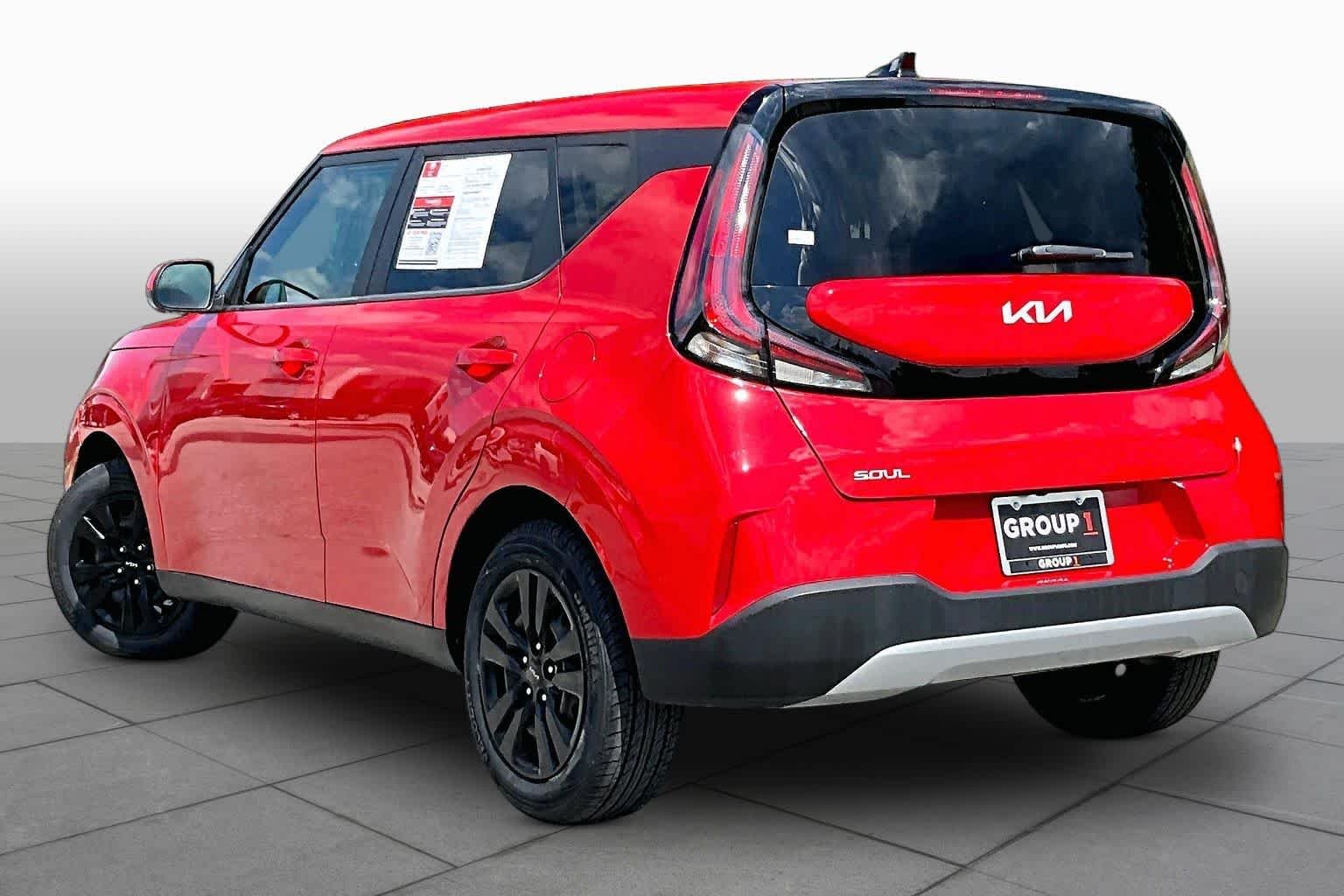 Used 2023 Inferno Red Kia LX image 12