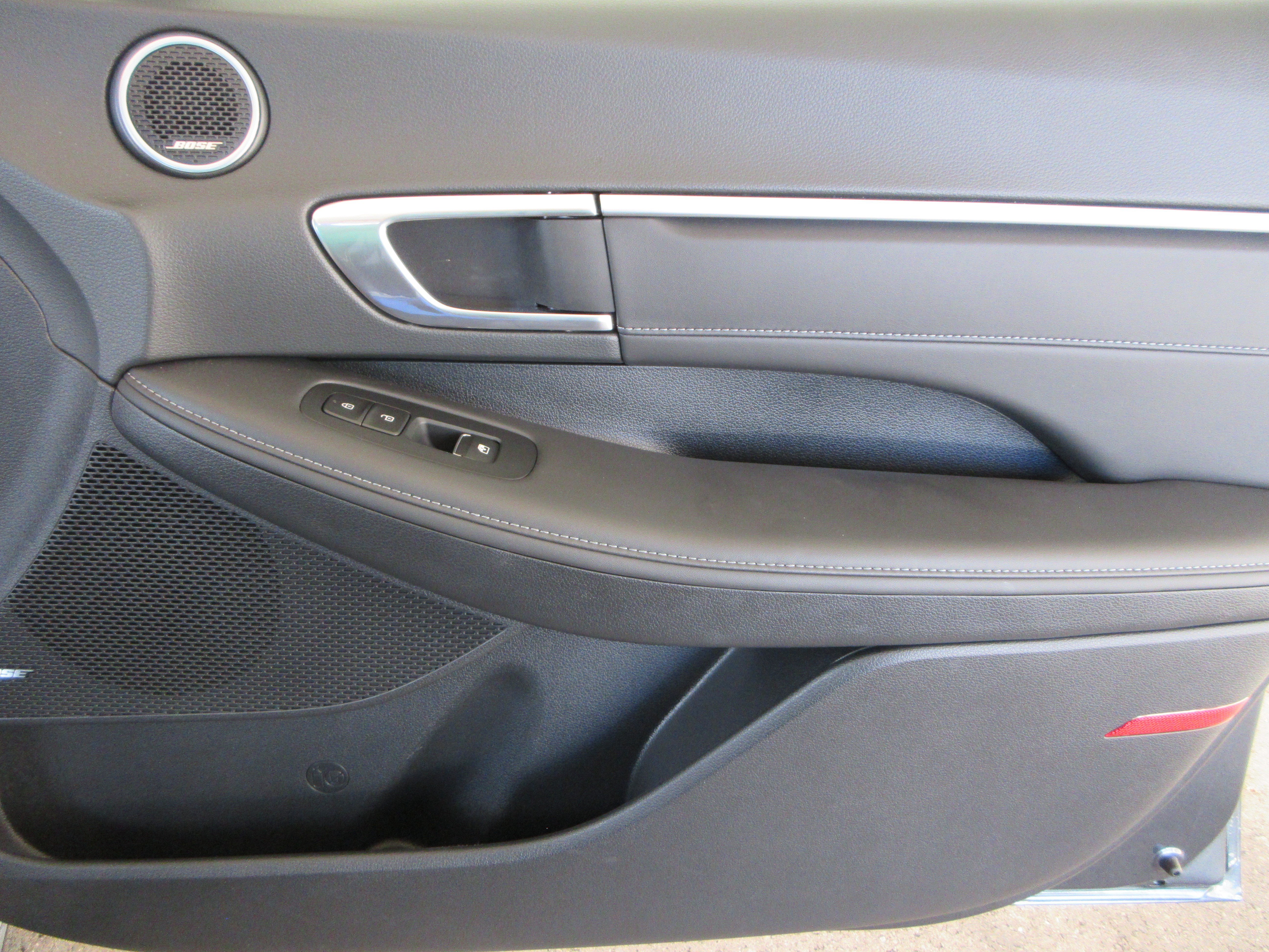 Used 2023 Portofino Gray Hyundai Limited image 25