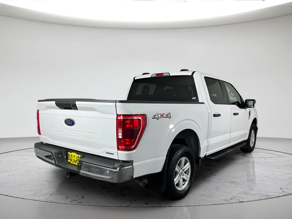 Used 2021 White Ford XLT image 6