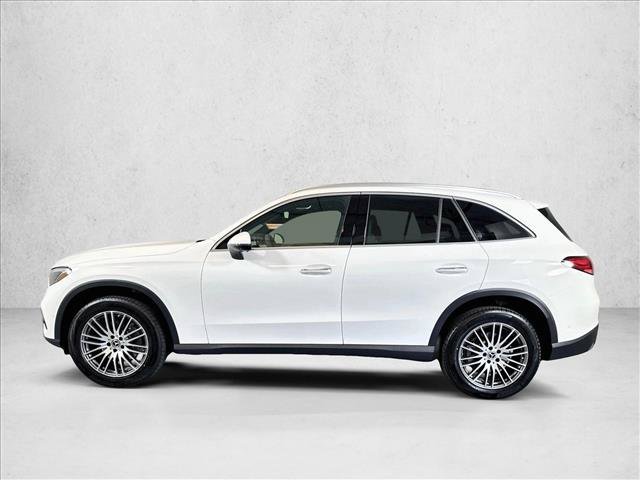 New 2026 Polar White Mercedes-Benz GLC 300 image 38