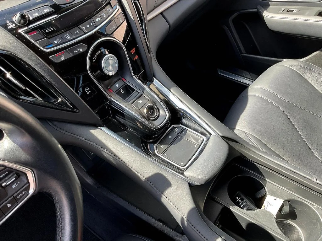 Used 2023 Platinum White Pearl Acura Base image 18