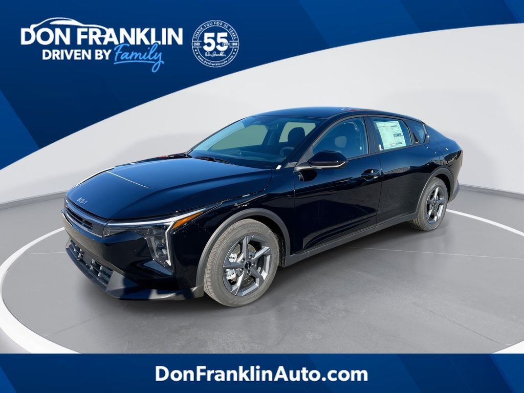 2026 Kia K4 LXS AT's photo