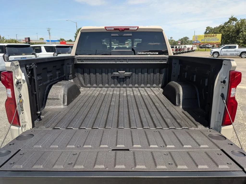 New 2026 White Sands Chevrolet ZR2 image 33