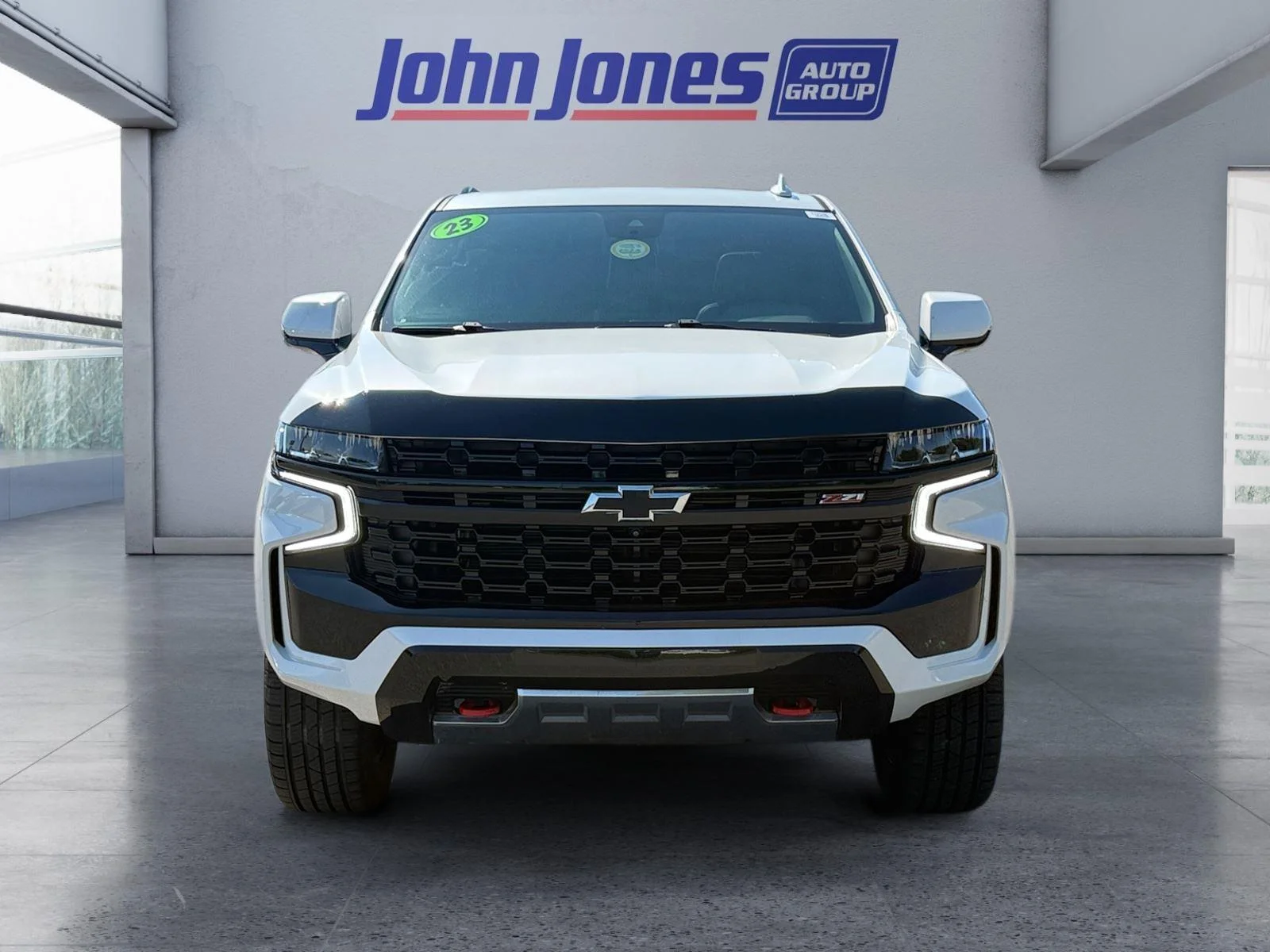 Used 2023 Summit White Chevrolet Z71 image 8