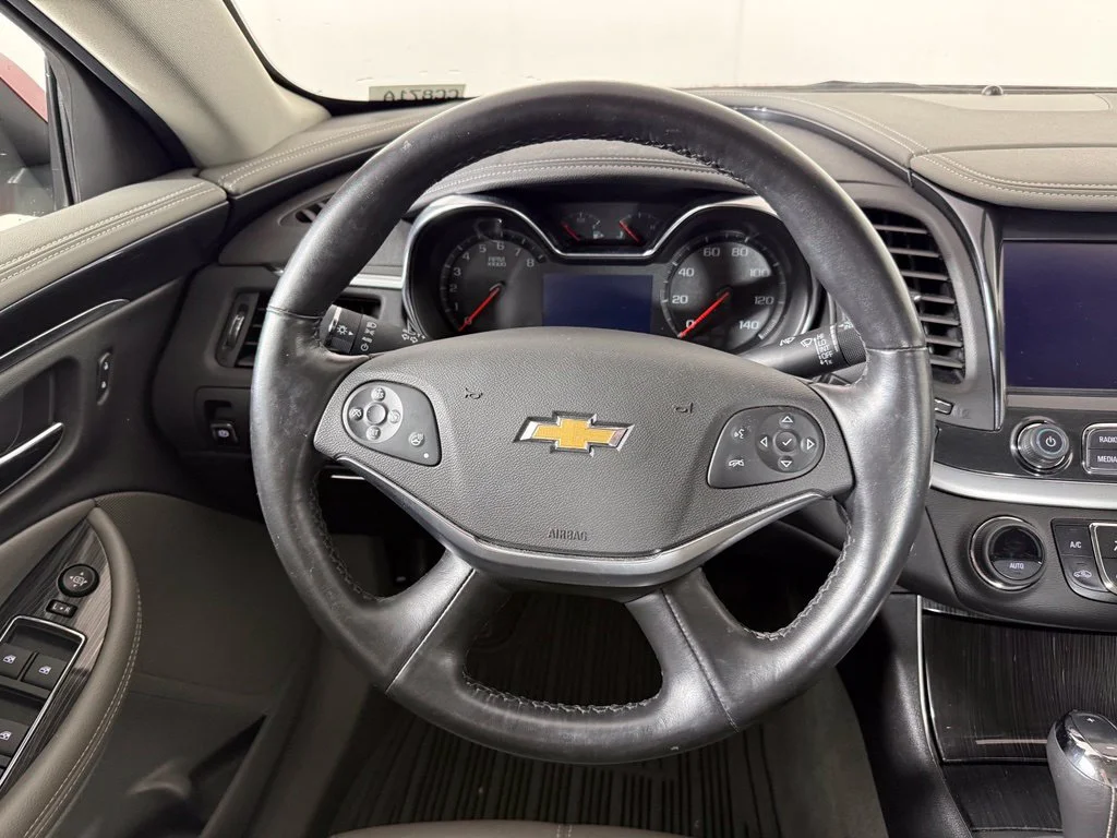 Used 2019 CAJUN RED TINTCOAT Chevrolet LT image 13