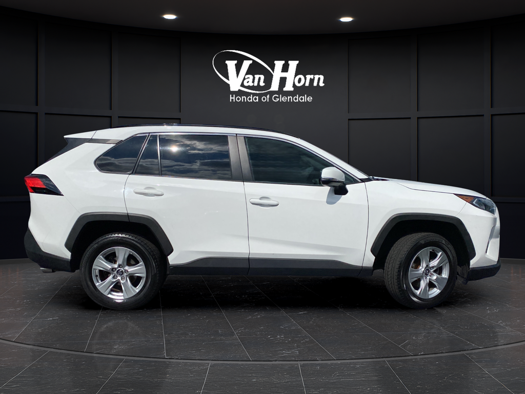 Used 2020 Super White Toyota XLE image 8