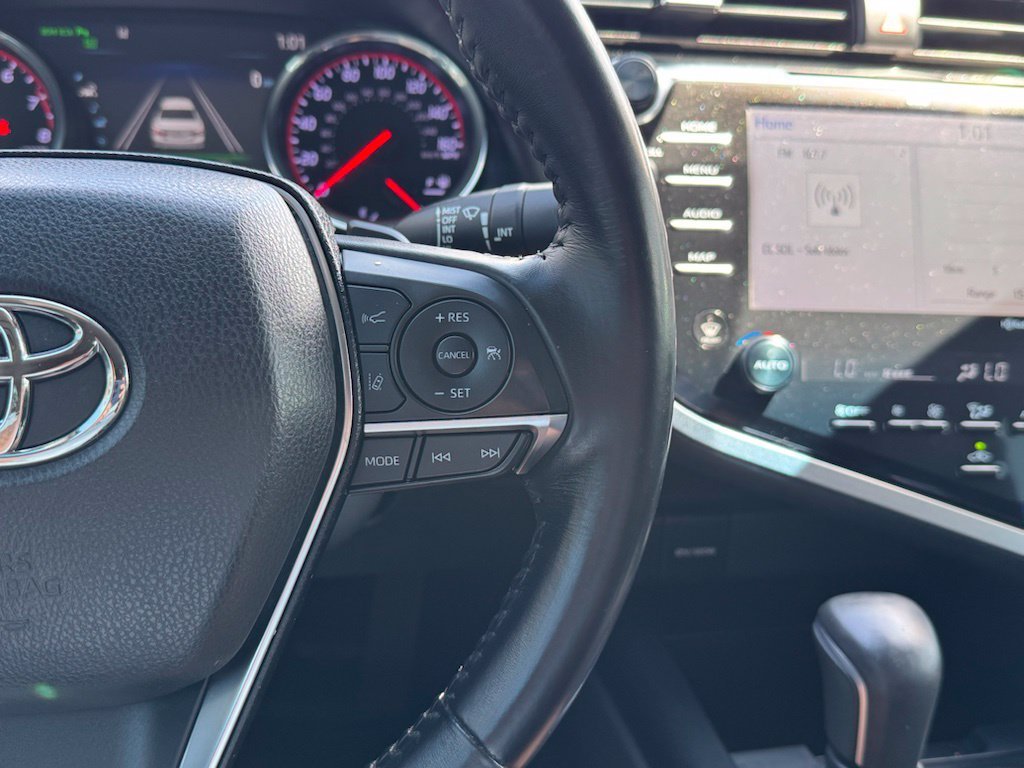 Used 2019 Red Toyota XSE V6 image 11