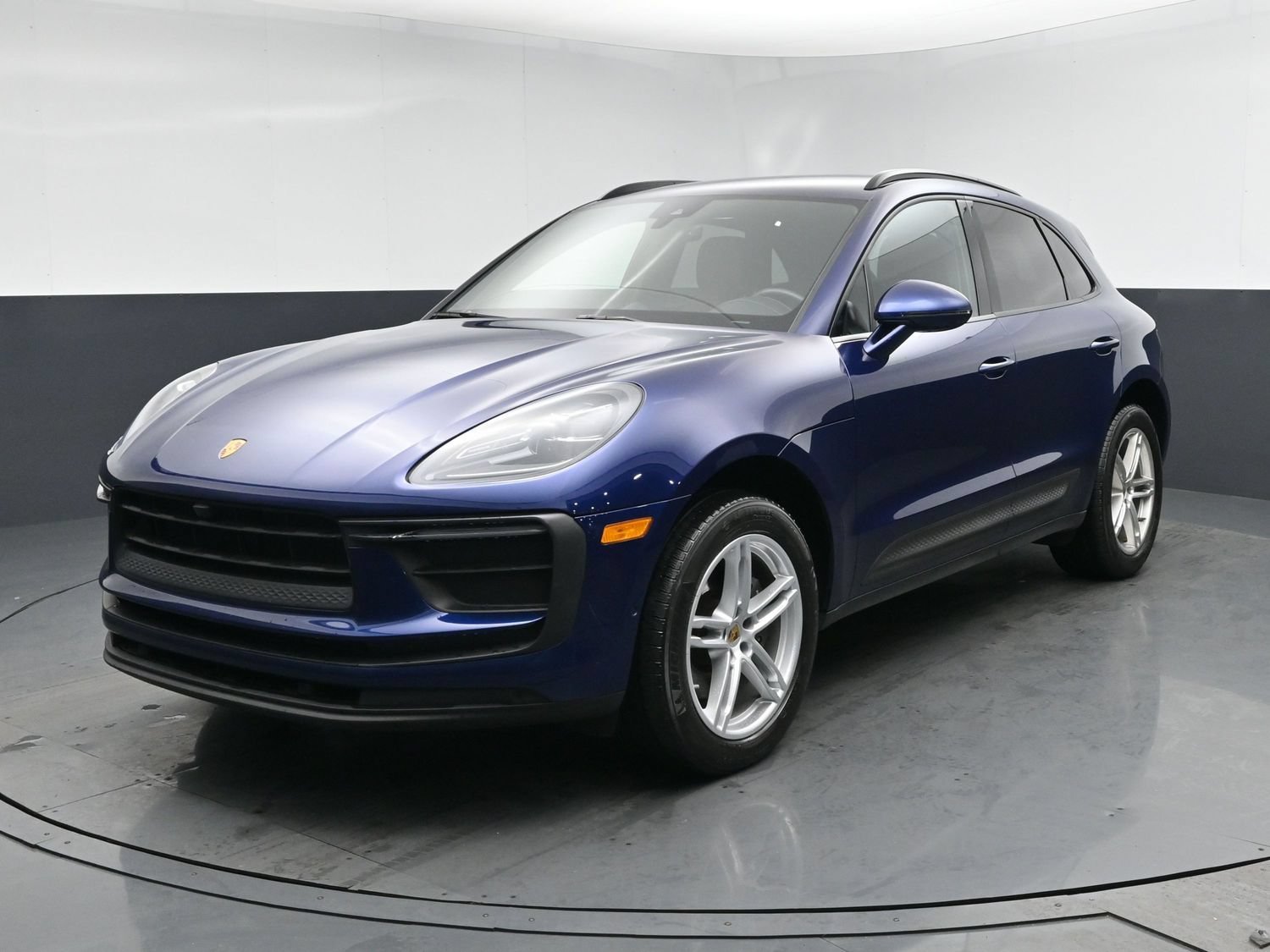2022 Porsche Macan
