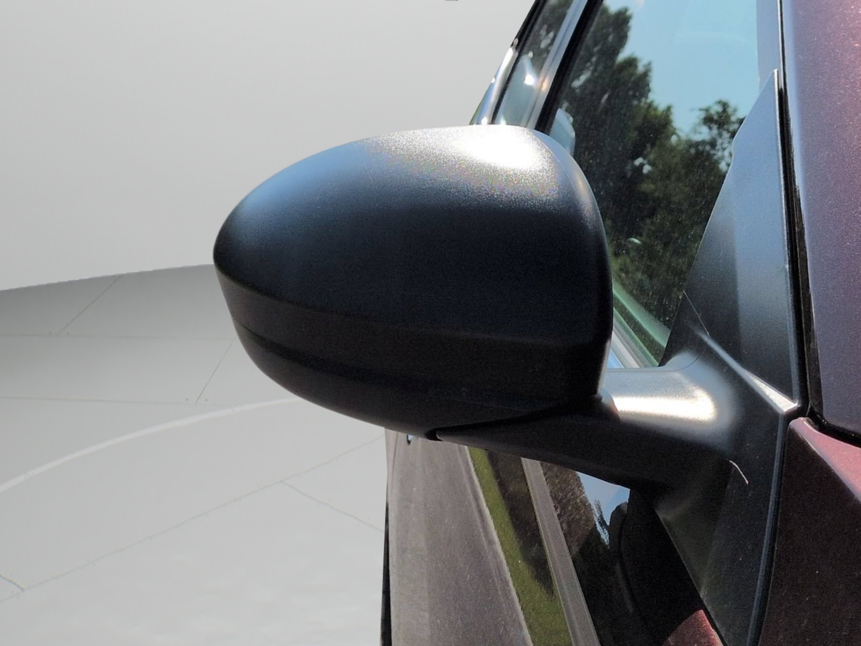 Used 2024 Garnet Pearl Metallic Nissan 2.5 SV image 29