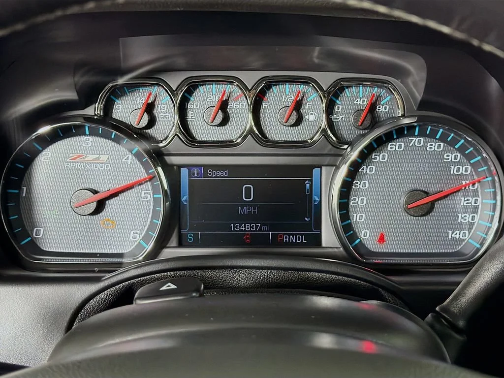 Used 2018 SATIN STEEL METALLIC Chevrolet LT image 14