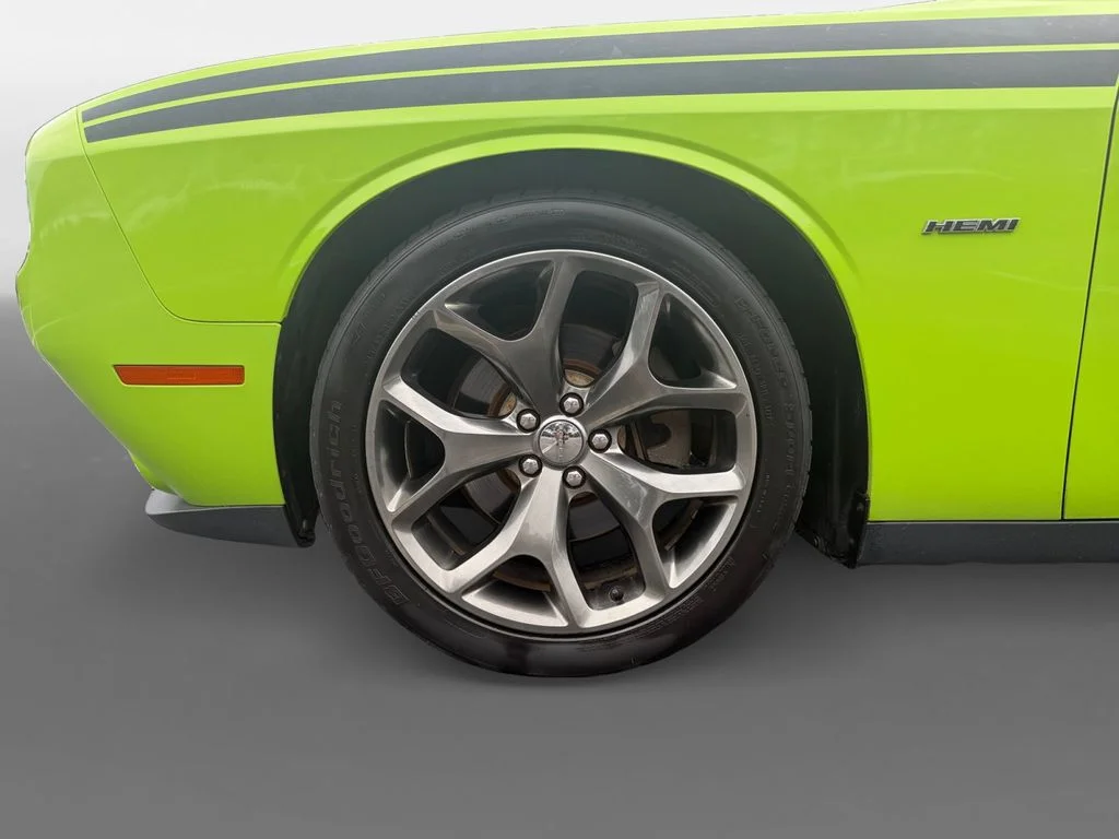 Used 2015 Beige Dodge R/T image 15