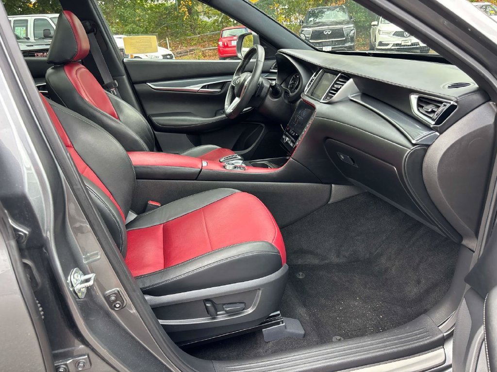 Certified Used 2023 Gray INFINITI SPORT image 17