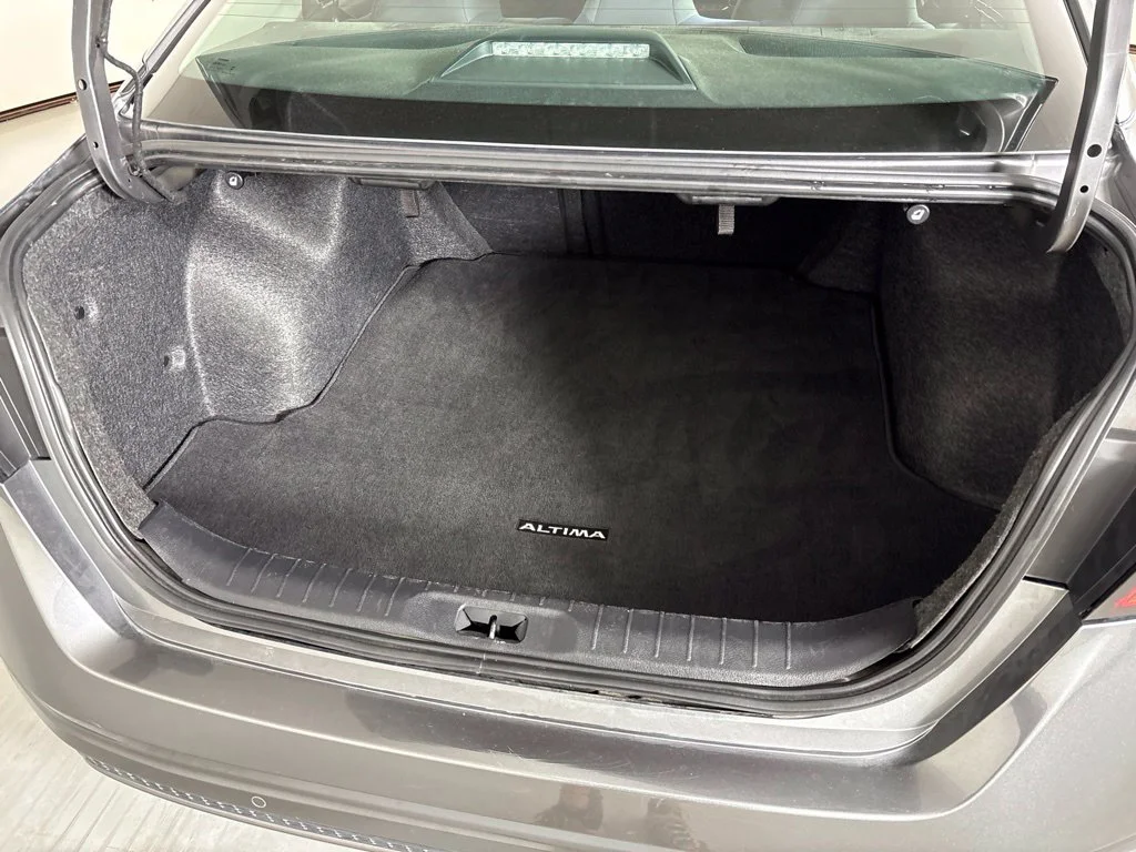 Used 2024 Gray Nissan 2.5 SV image 20