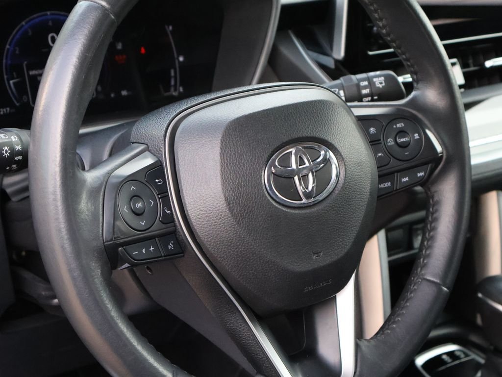 Used 2024 Blue Toyota XLE image 18