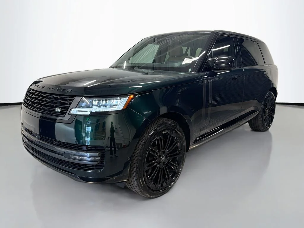 Certified Used 2025 British Racing Green SV Bespoke Ultra Met Gloss Land Rover Autobiography image 1