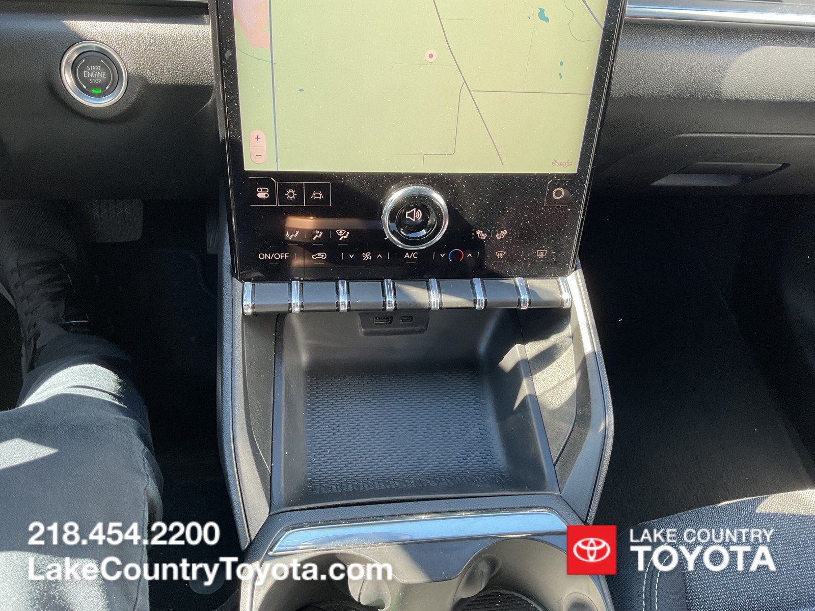 Used 2025 Graphite Gray GMC Elevation image 34
