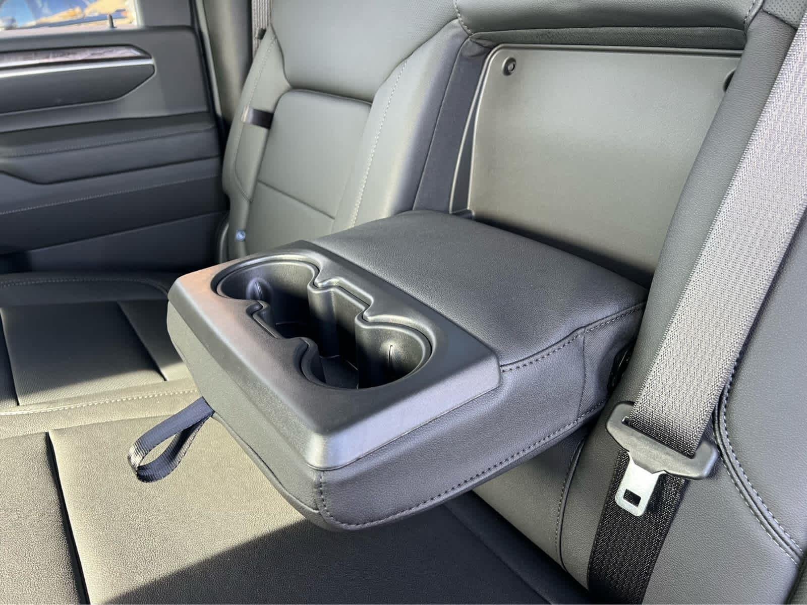2026 Chevrolet Silverado 3500 HD LTZ - Photo 34