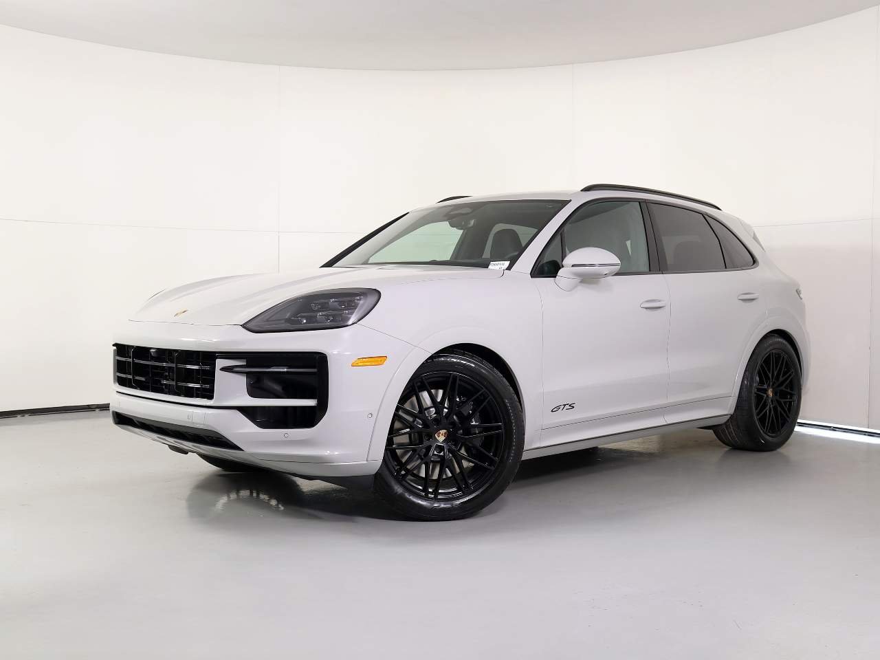 New 2026 Chalk Porsche GTS image 1