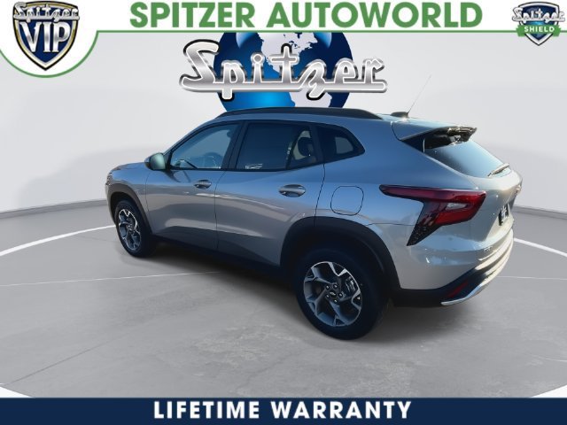 2026 Chevrolet Trax photo 11 of 40