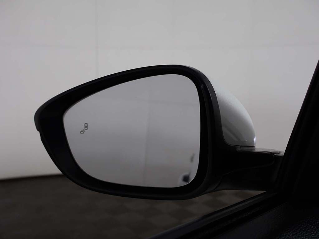 2024 Honda Accord Hybrid EX-L - Photo 37