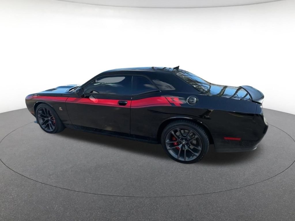 2021 Dodge Challenger R/T - Photo 11