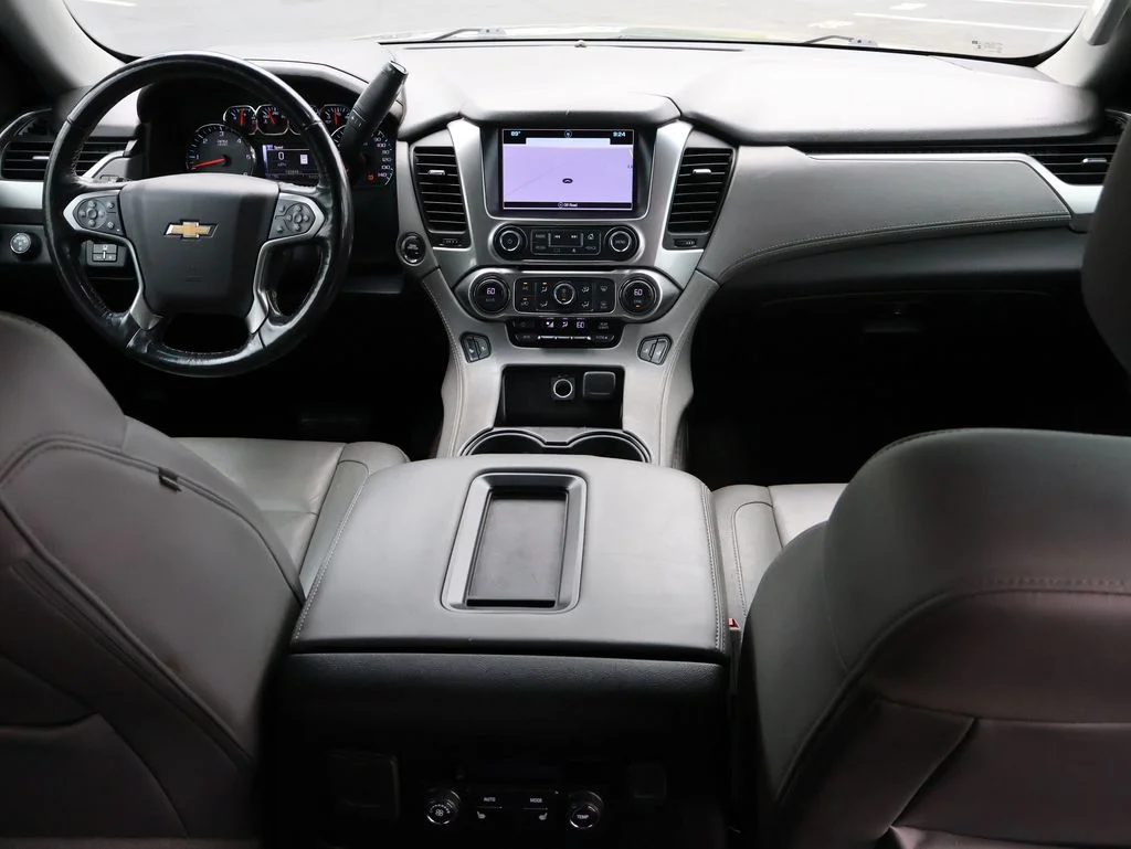 Used 2018 Gray Chevrolet LT image 15