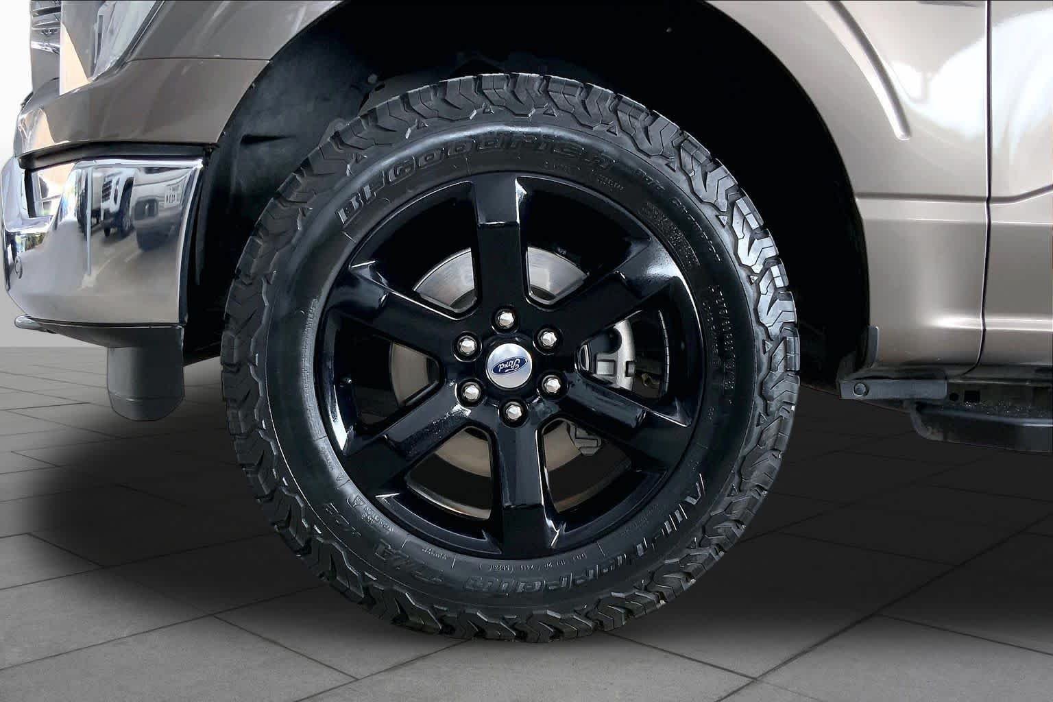 Used 2021 Stone Gray Metallic Ford XLT image 10