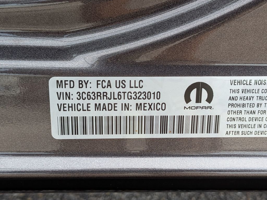 New 2026 Granite Crystal Metallic Clear-Coat Exterior Paint RAM Laramie image 27