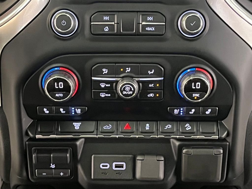 Used 2020 White Chevrolet LTZ image 21
