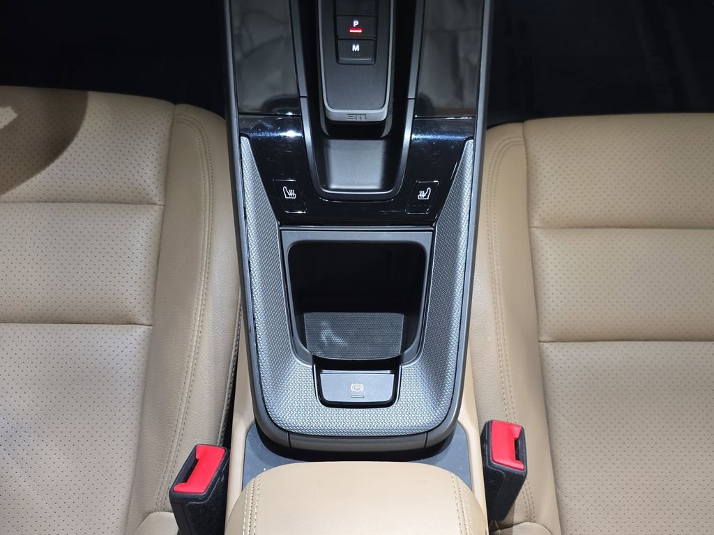 Used 2021  Porsche Carrera image 20