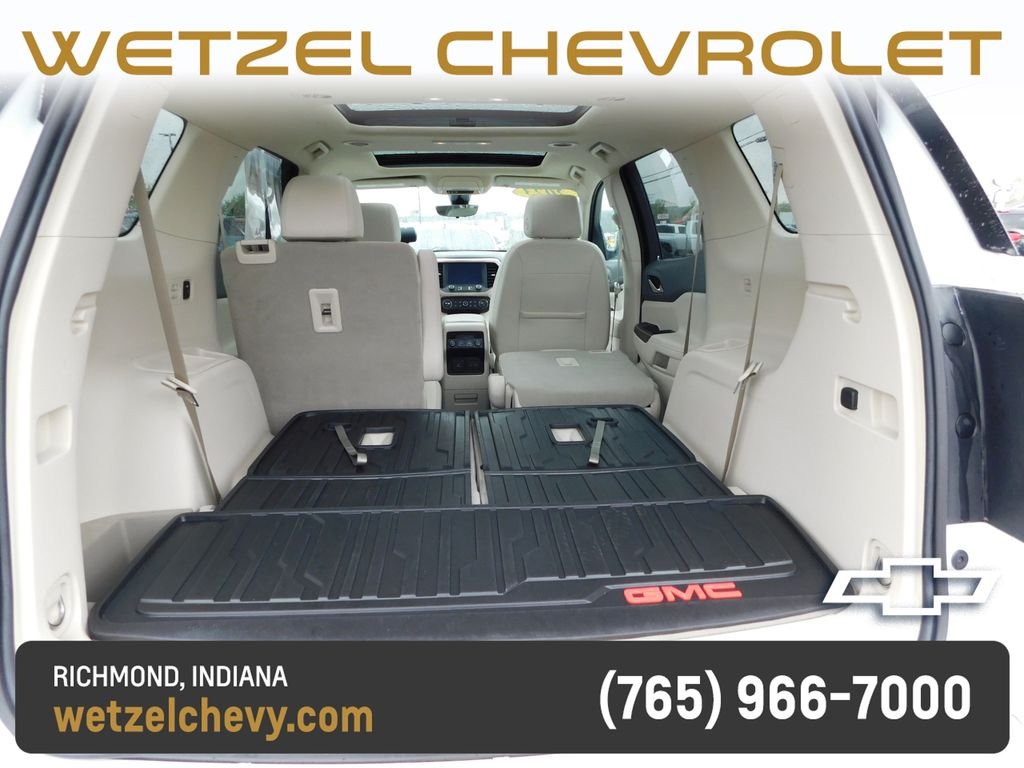 Used 2023 White GMC Denali image 27