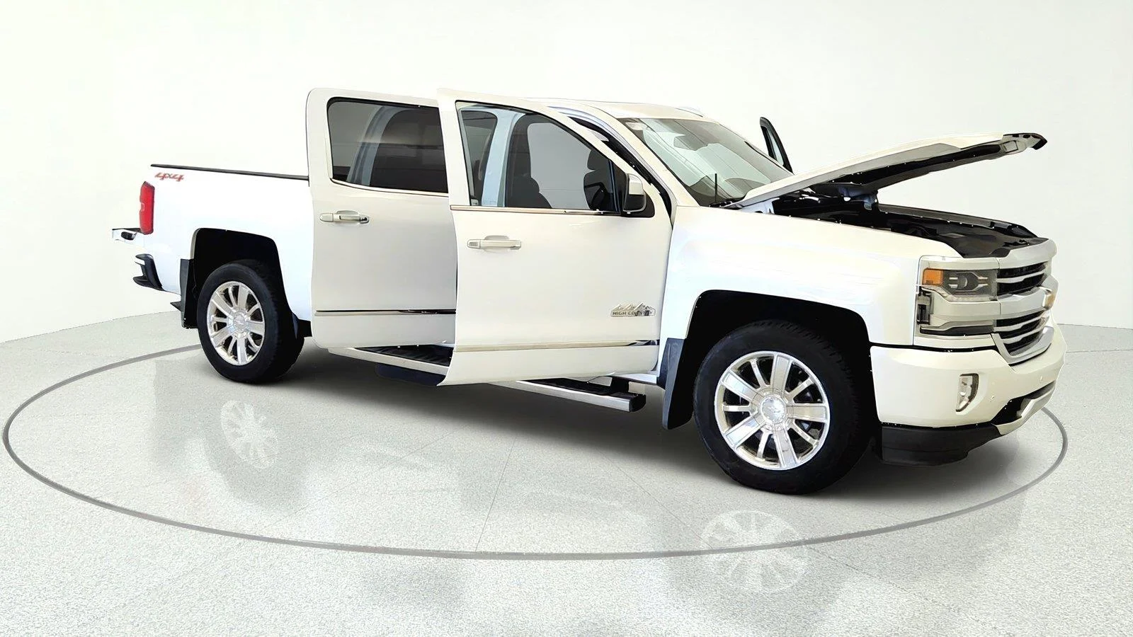 Used 2016 IRIDESCENT PEARL TRICOAT Chevrolet High Country image 11