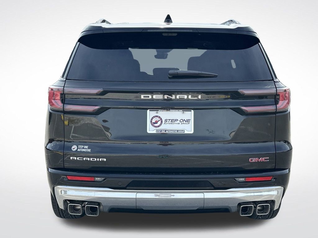2026 GMC Acadia Denali - Photo 6