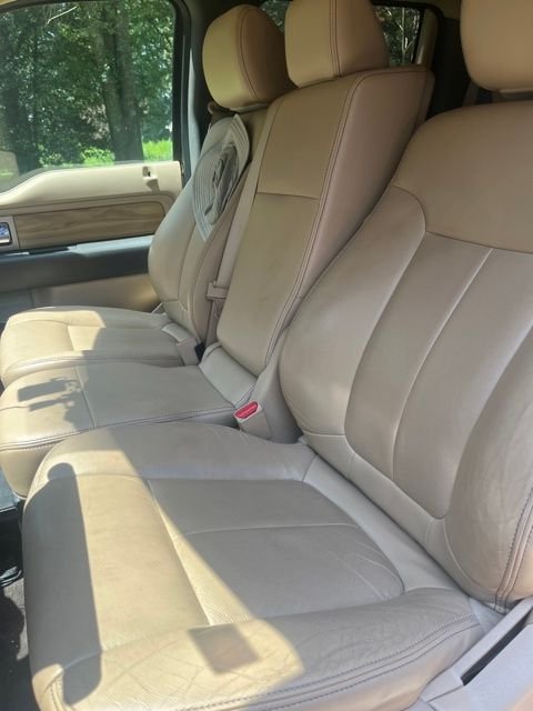 Used 2011 Bronze Metallic Ford Lariat image 16