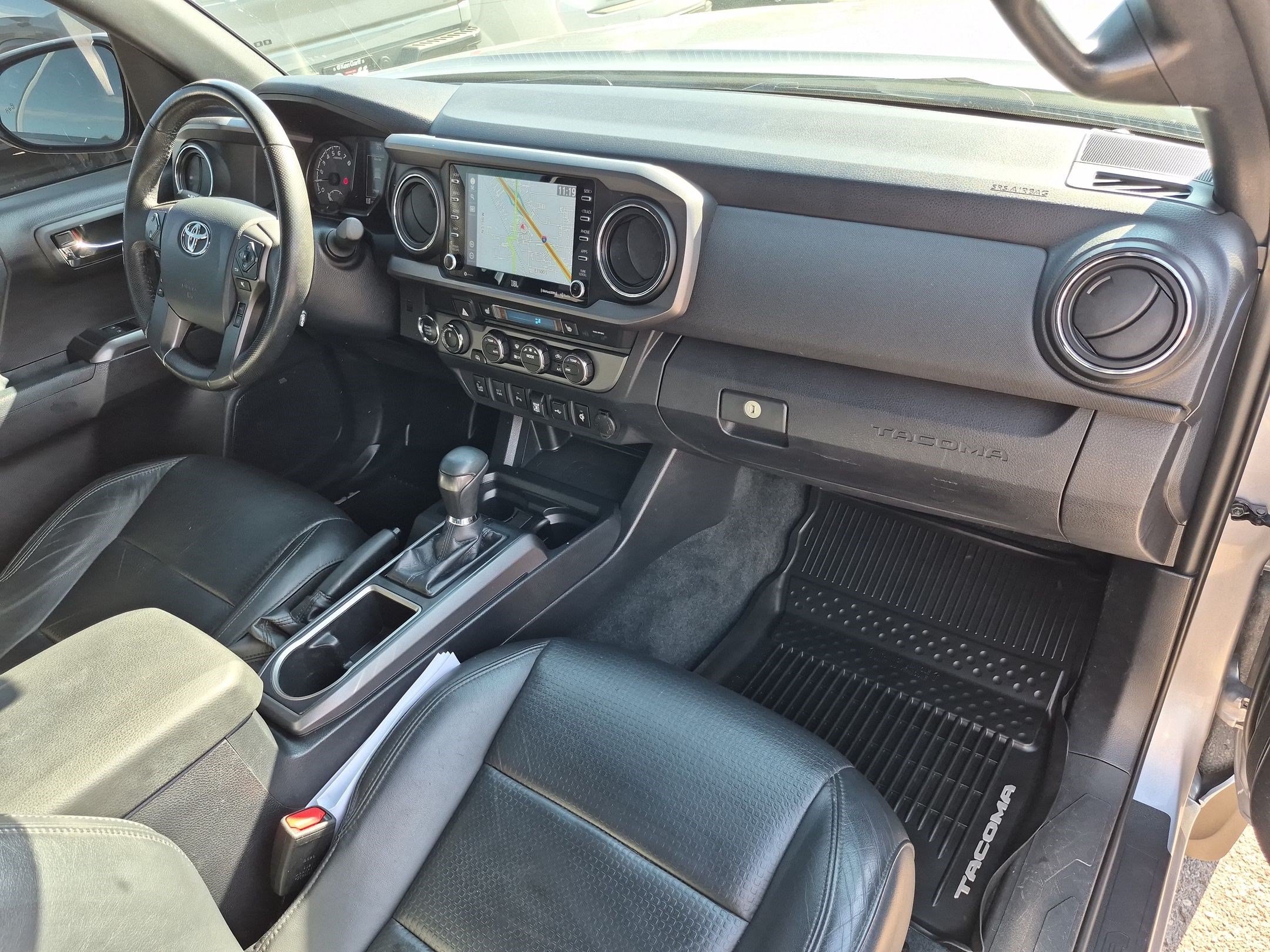 Used 2020 Silver Sky Metallic Toyota SR5 image 33