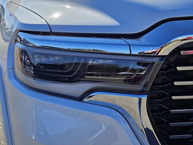 New 2025 Ivory White Tri-Coat Pearl-Coat Exterior Paint RAM  image 4