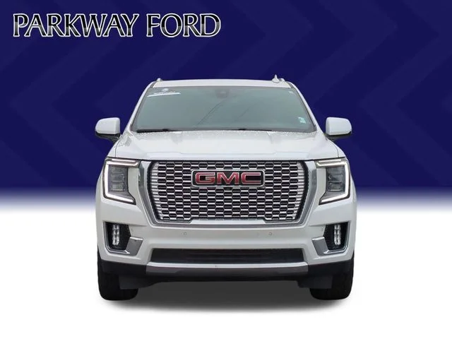 Used 2022 White GMC Denali image 8