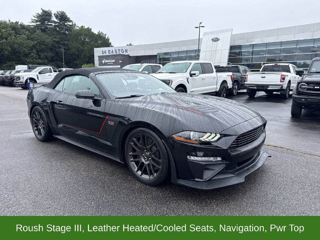 Used 2019 Black Ford GT Premium image 8