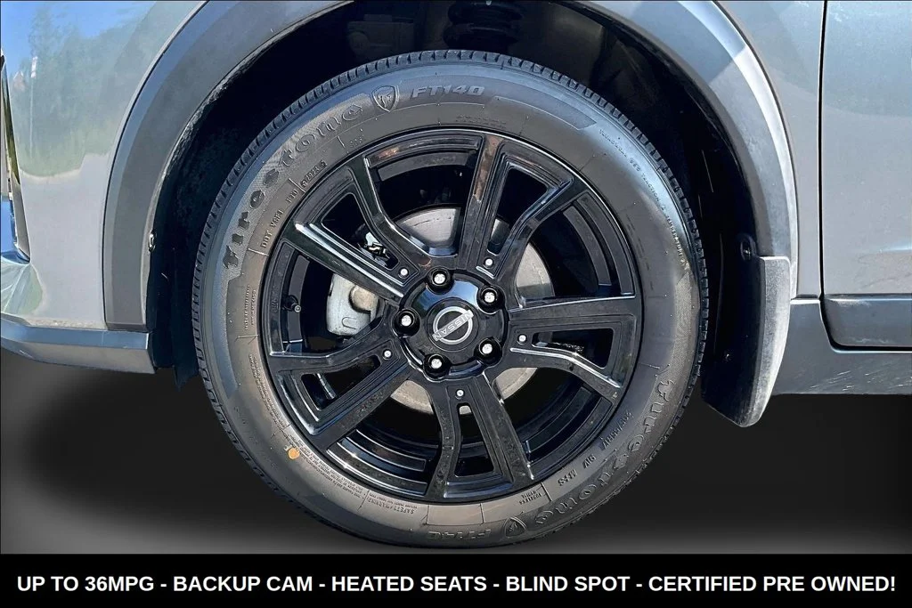 Used 2024 Gray Nissan SR image 38