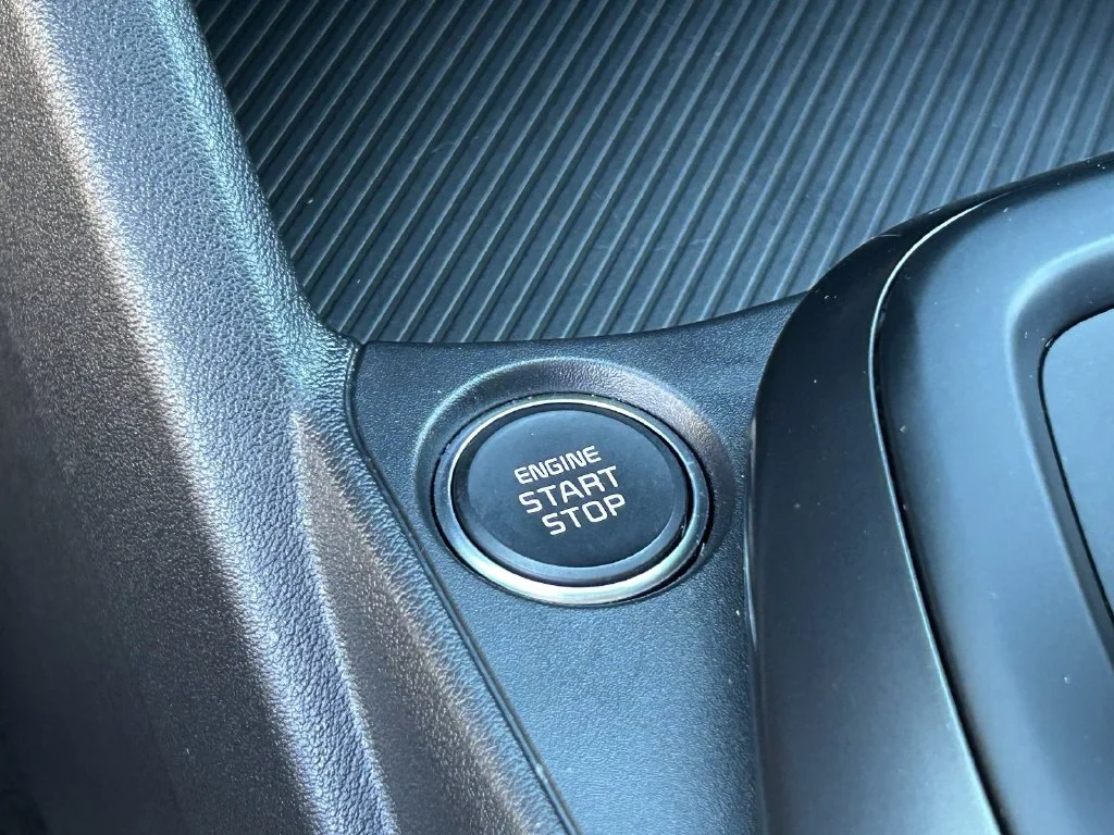 Used 2025 Deep Sea Blue Kia LXS image 27