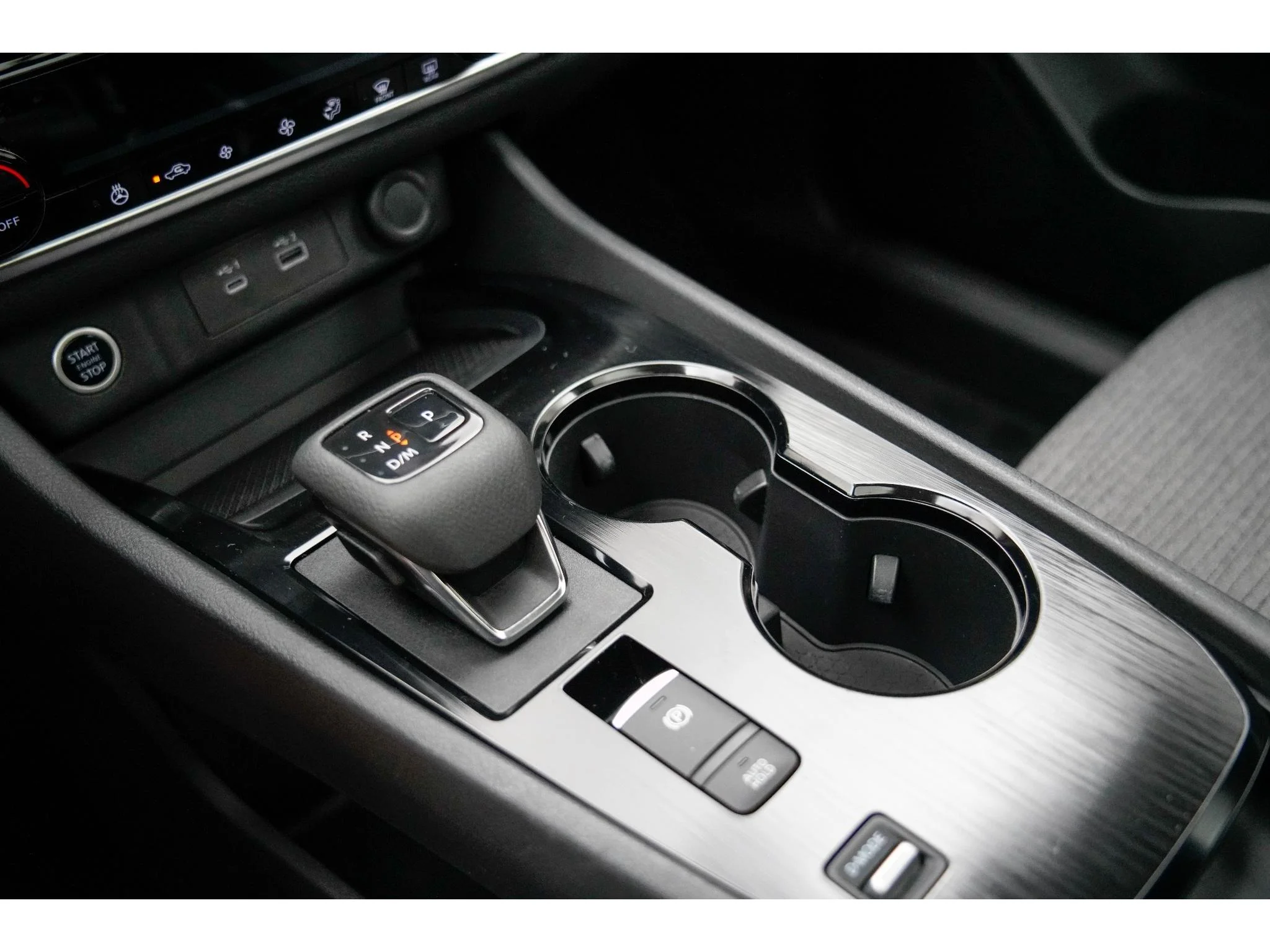 Used 2021 Pearl White Tricoat Nissan SV image 16