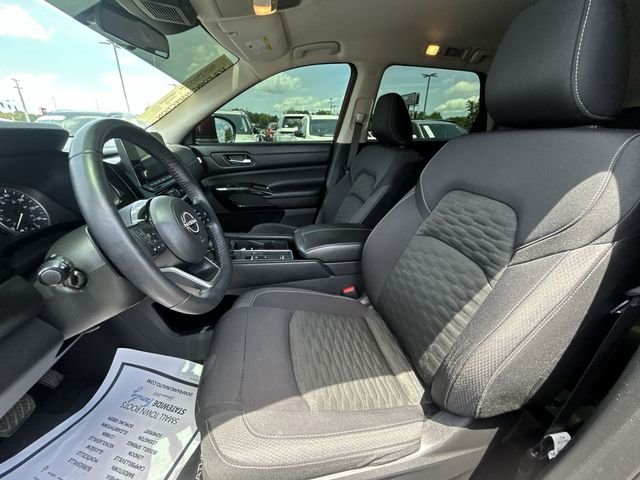 Certified Used 2022 Red Nissan SV image 17