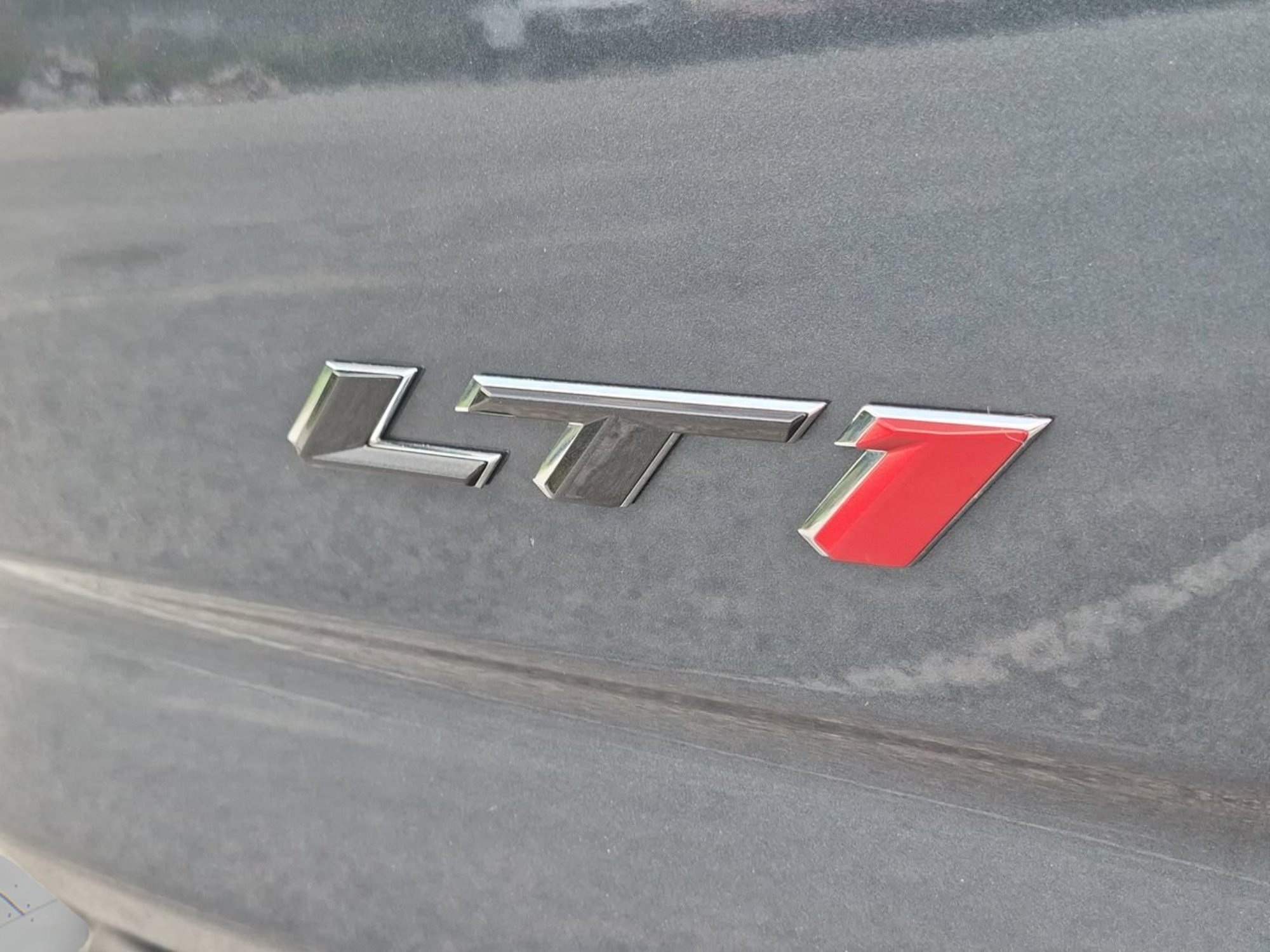 Used 2023 Shadow Gray Metallic Chevrolet LT1 image 29