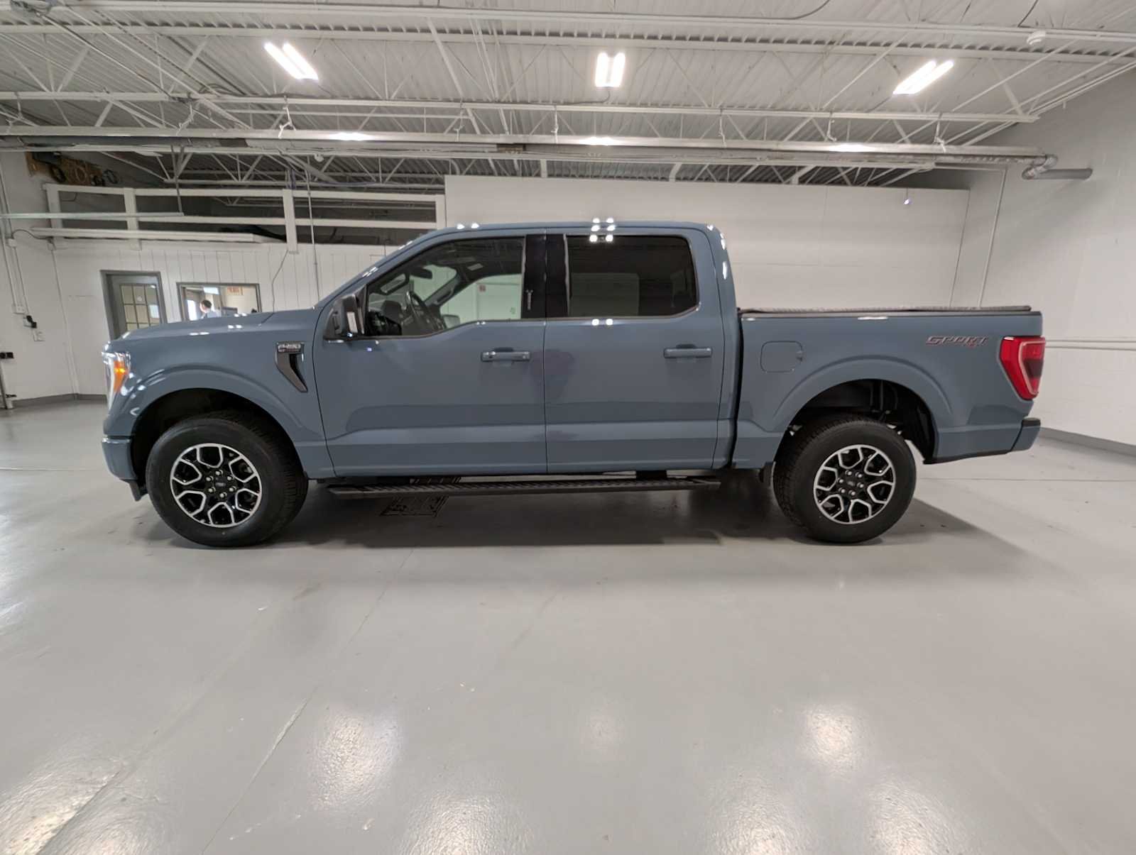 Used 2023 Area 51 Blue Ford XLT image 12