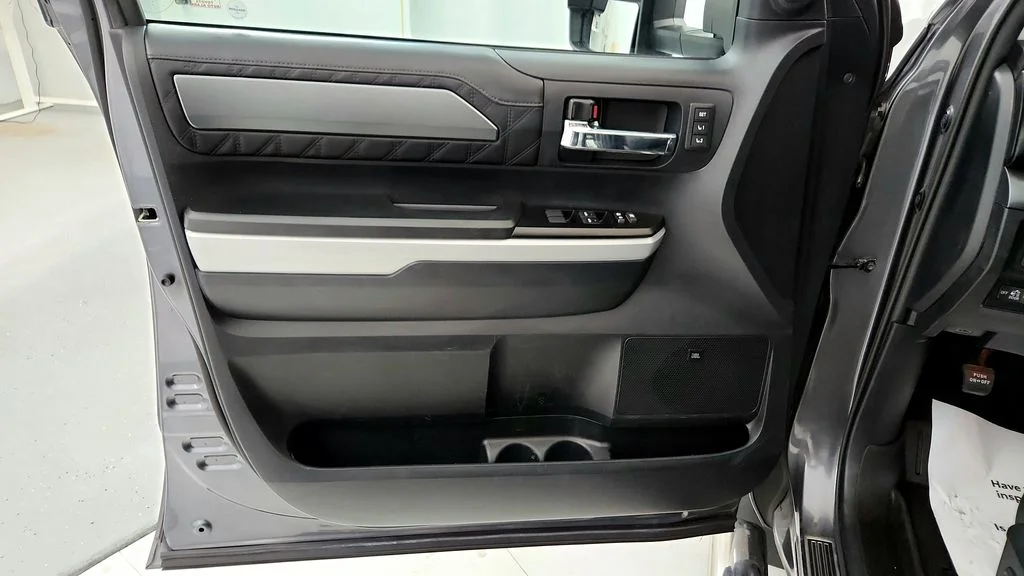 Used 2019 Gray Toyota Platinum image 21