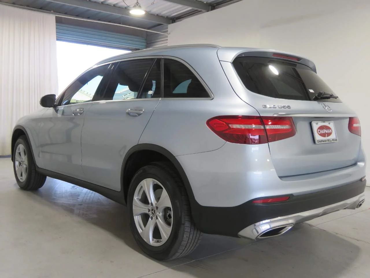 Used 2018 Lunar Blue Metallic Mercedes-Benz GLC 300 image 6